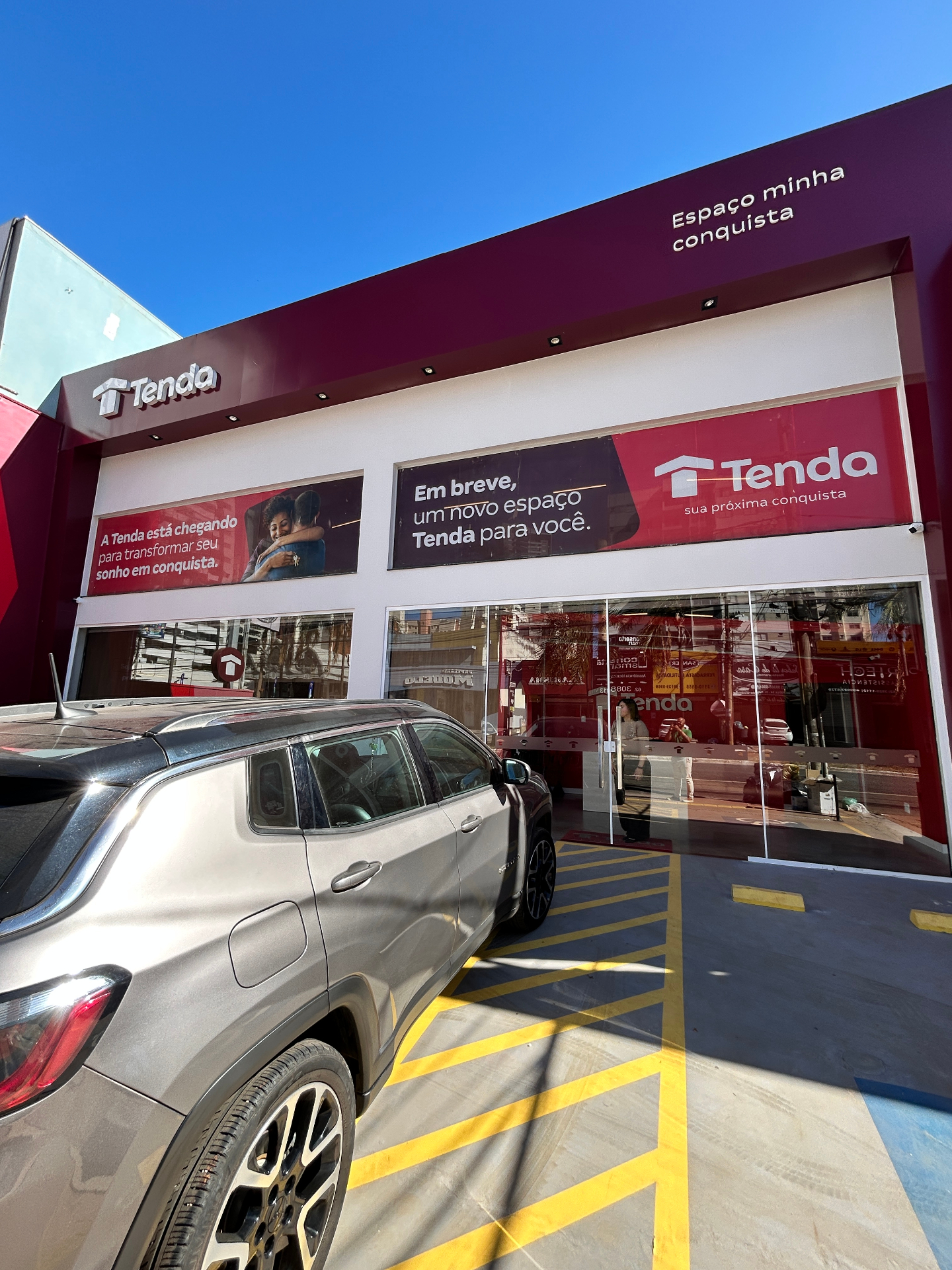 Fachada Tenda - Av. T-7 Goiânia
